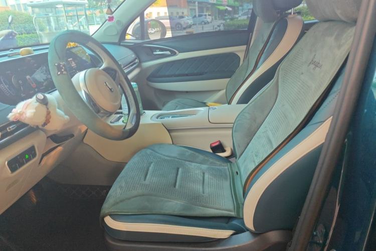 Used ORA Good Cat GT 2024 Mulan Edition 401 km Range Luxury Version 126 kW Left Front Seat