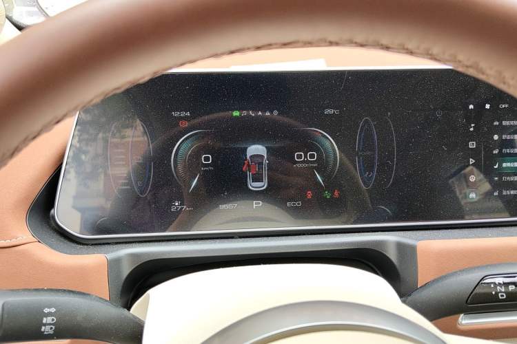 Used ORA Good Cat GT 2024 Mulan Edition 401 km Range Prestige Version 135 kW Instrument Cluster
