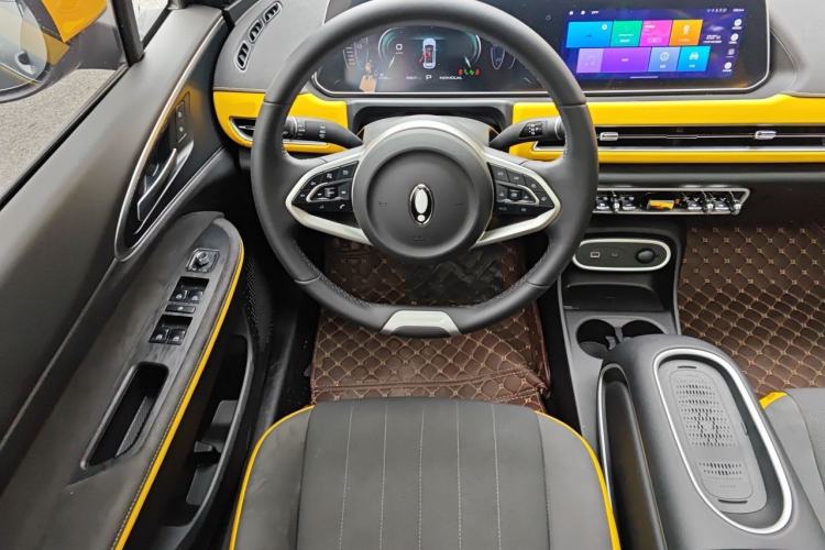 Used ORA Good Cat GT 2024 Mulan Edition 401 km Range Luxury Version 126 kW Steering Wheel
