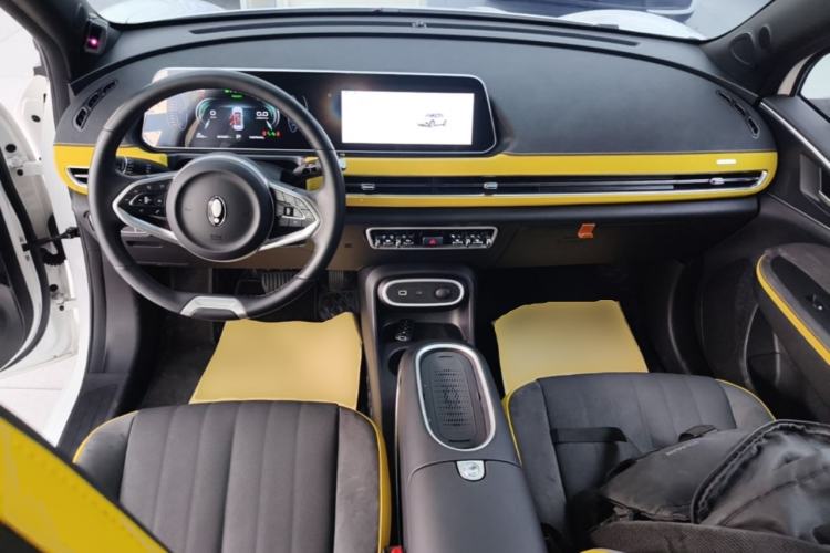 Used ORA Good Cat GT 2024 Mulan Edition 401 km Range Luxury Version 126 kW Center Console