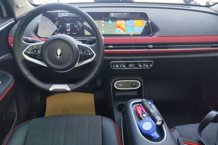 Used ORA Good Cat GT 2024 Revised Edition Mulan Version 401 km Luxury Grade Center Console