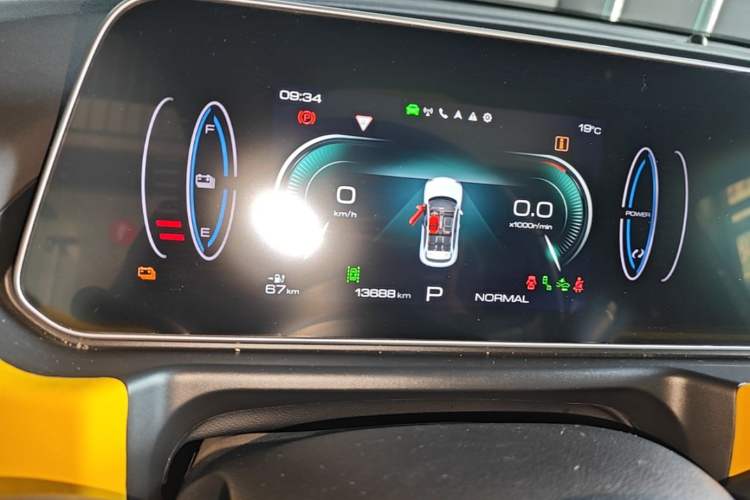 Used ORA Good Cat GT 2024 Mulan Edition 401 km Range Luxury Version 126 kW Instrument Cluster