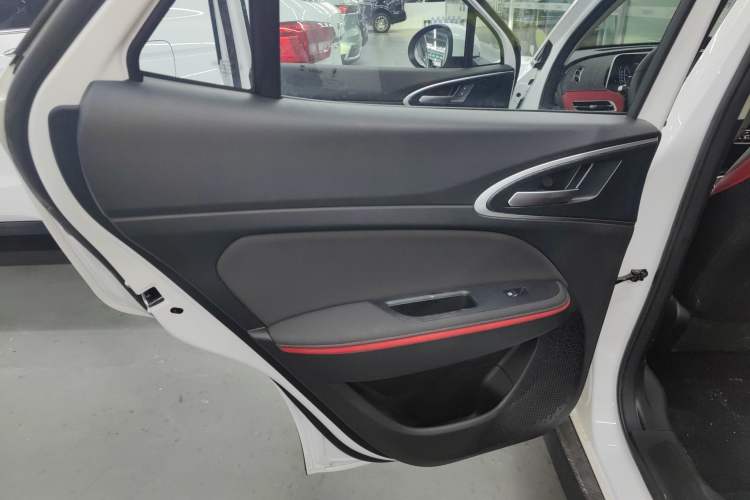 Used ORA Good Cat GT 2024 Revised Edition Mulan Version 401 km Luxury Grade Interior 8