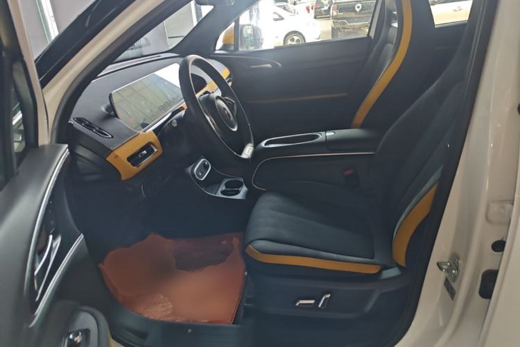 Used ORA Good Cat GT 2024 Mulan Edition 401 km Range Luxury Version 126 kW Left Front Seat