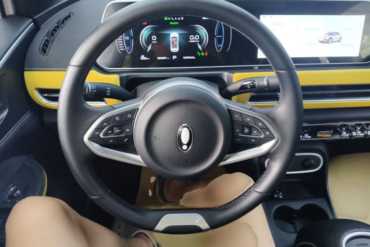Used ORA Good Cat GT 2024 Mulan Edition 401 km Range Luxury Version 126 kW Steering Wheel
