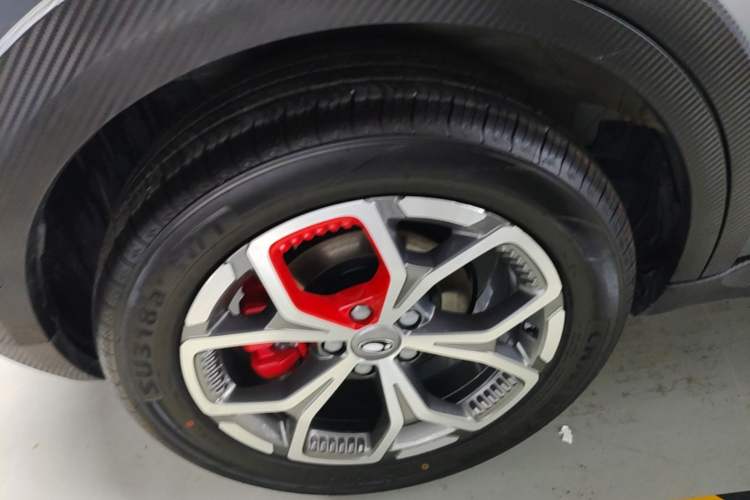 Used ORA Good Cat GT 2025 Model, Mulan Edition, 430km Luxury Version Right Rear Wheel Hub