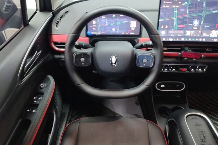Used ORA Good Cat GT 2025 Model, Mulan Edition, 430km Luxury Version Steering Wheel