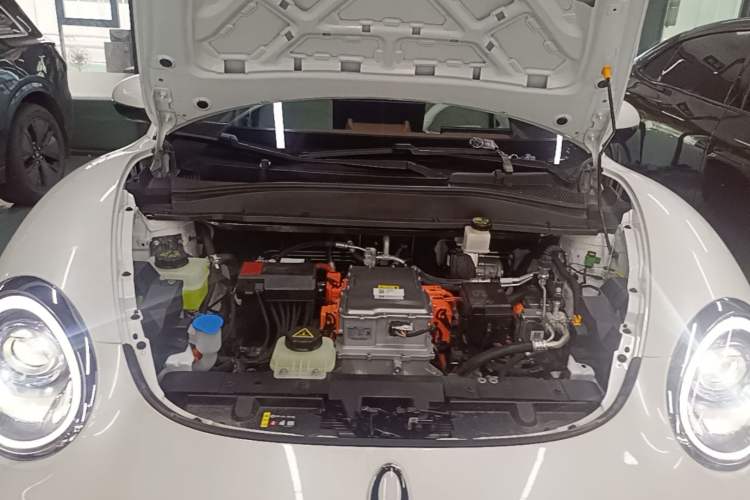 Used ORA Good Cat GT 2025 Model, Mulan Edition, 430km Luxury Version Engine Bay