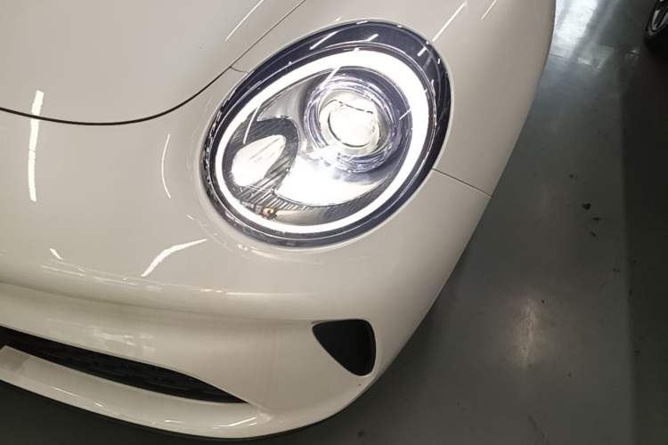 Used ORA Good Cat GT 2025 Model, Mulan Edition, 430km Luxury Version Left Front Headlight