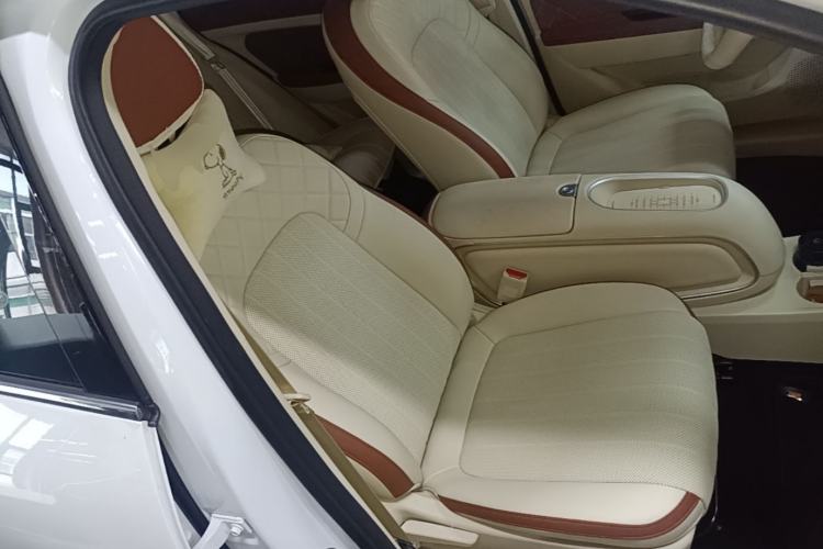 Used ORA Good Cat GT 2025 Model, Mulan Edition, 430km Luxury Version Right Front Seat