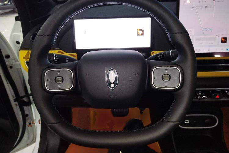 Used ORA Good Cat GT 2025 Model, Mulan Edition, 430km Prestige Version Steering Wheel