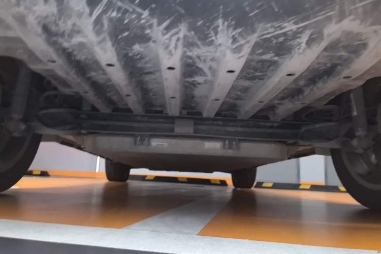 Used ORA iQ 2018 High-Range Version Smart Connectivity Model Chassis Rear