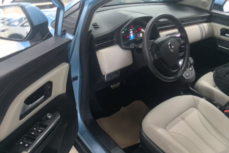 Used ORA iQ 2018 High-Range Version Smart Connectivity Model Driver Seat