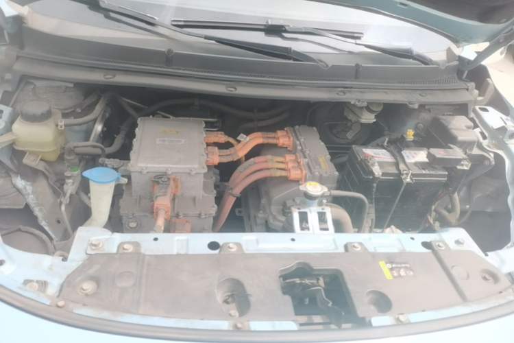 Used ORA iQ 2018 High-Range Version Smart Connectivity Model Engine Bay