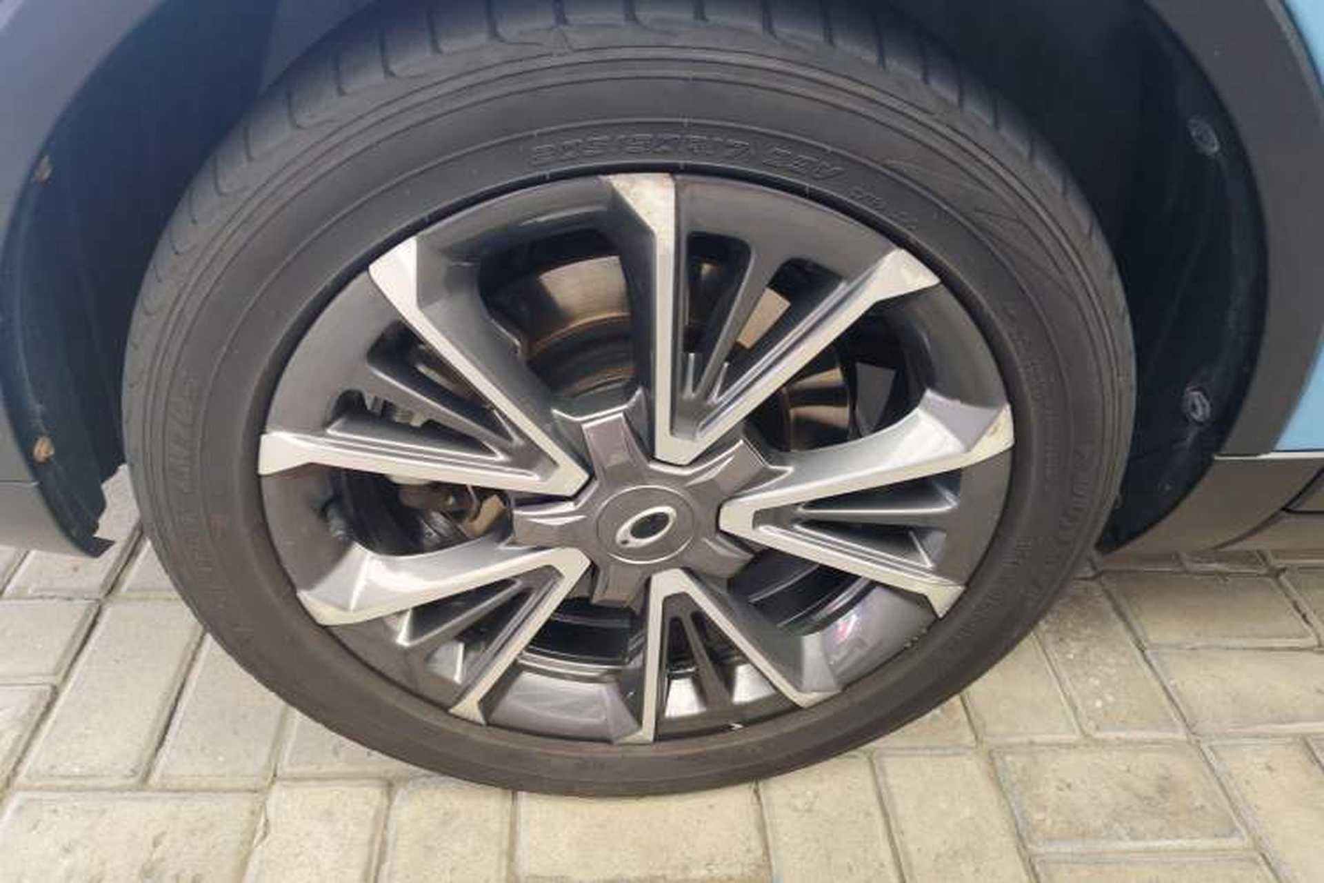 Used ORA iQ 2018 High-Range Version Smart Connectivity Model Exterior 1
