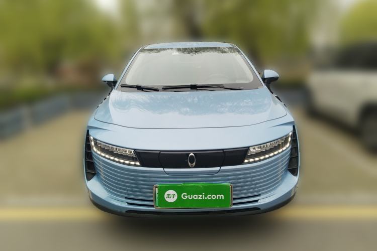 Used ORA iQ 2018 High-Range Version Smart Connectivity Model Front