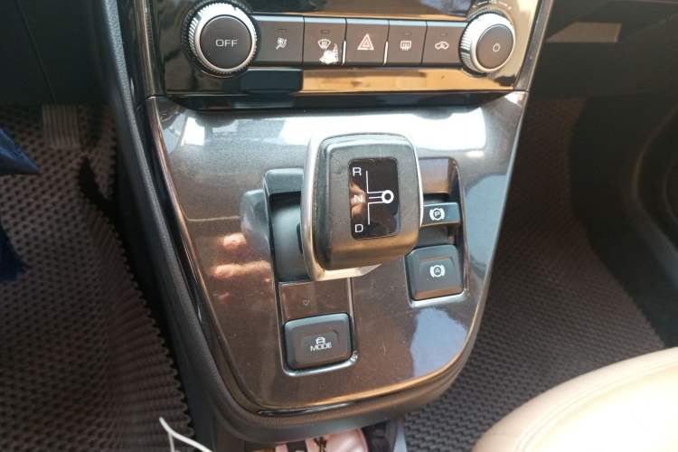 Used ORA iQ 2018 High-Range Version Smart Connectivity Model Gear Lever