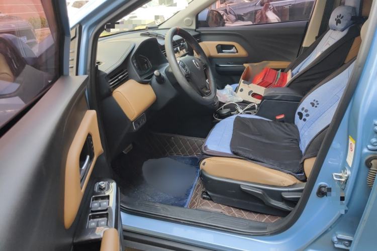 Used ORA iQ 2018 High-Range Version Smart Connectivity Model Interior 3