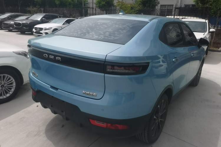Used ORA iQ 2018 High-Range Version Smart Connectivity Model Rear Right 45 Deg