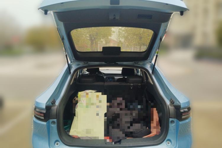 Used ORA iQ 2018 High-Range Version Smart Connectivity Model Trunk
