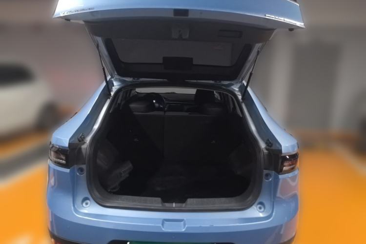 Used ORA iQ 2018 High-Range Version Smart Connectivity Model Trunk