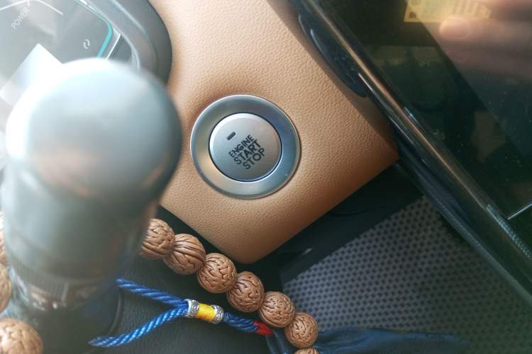 Used ORA iQ 2018 High-Range Version Smart Connectivity Model Vehicle Key