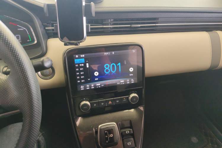 Used ORA iQ 2018 Smart Connectivity Model Audio And AC Panel