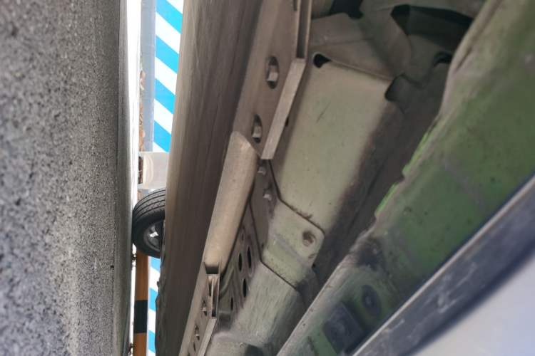 Used ORA iQ 2018 High-Range Model Ambitious Version Chassis Rear Right