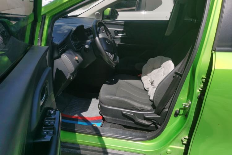 Used ORA iQ 2018 High-Range Model Ambitious Version Driver Seat