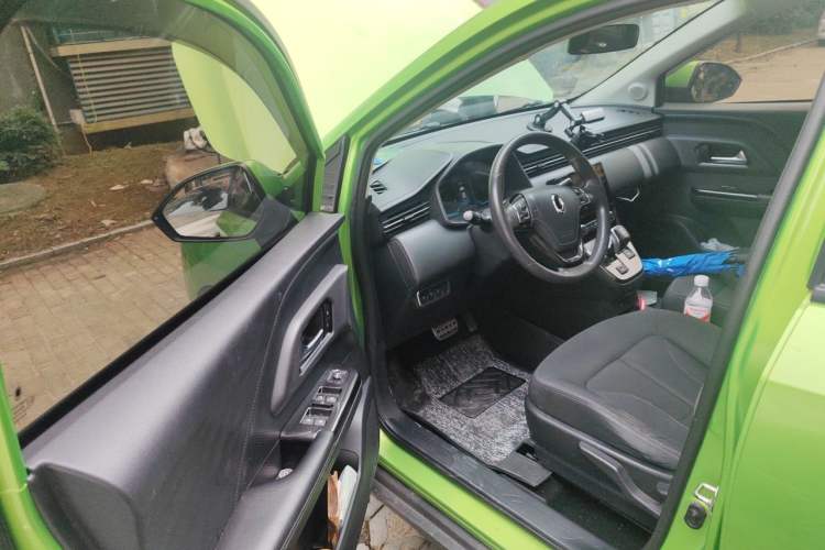 Used ORA iQ 2018 High-Range Model Ambitious Version Driver Seat