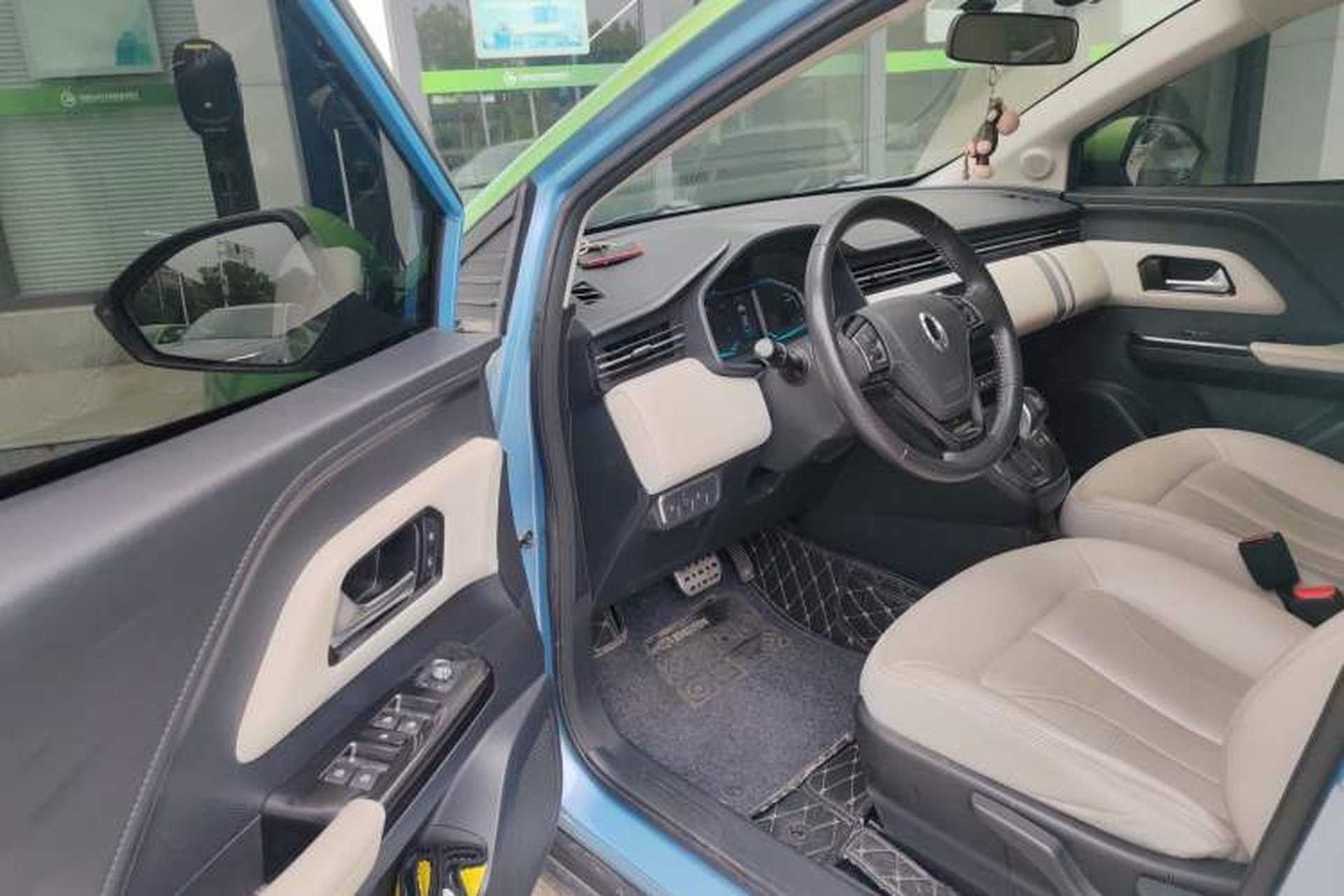 Used ORA iQ 2018 High-Range Version Smart Connectivity Model Driver Seat