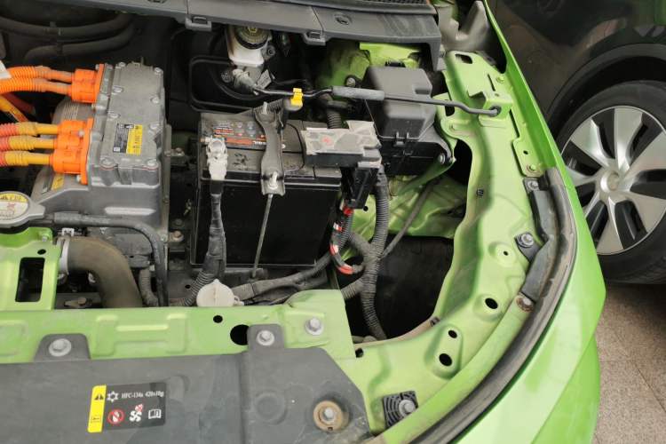 Used ORA iQ 2018 Ambitious Version Engine Bay Left