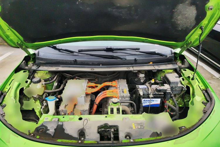 Used ORA iQ 2018 High-Range Model Ambitious Version Engine Bay