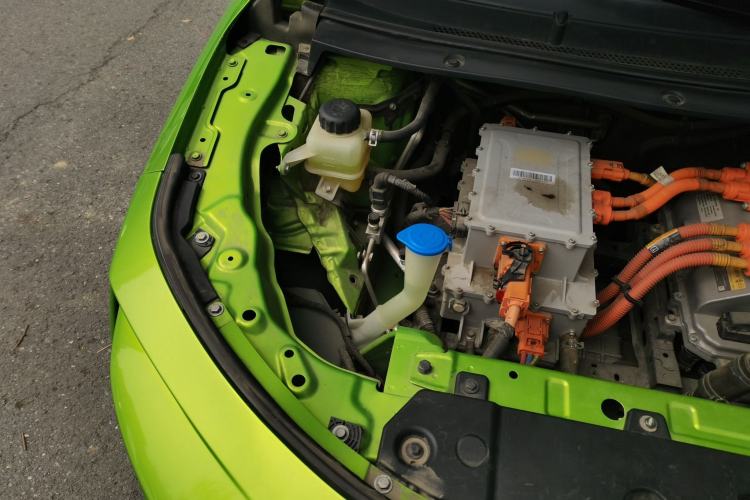 Used ORA iQ 2018 High-Range Version Smart Connectivity Model Engine Bay Right