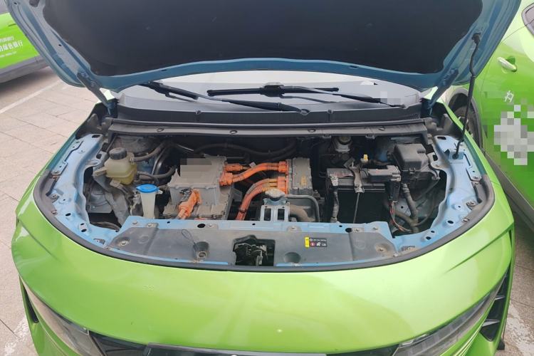 Used ORA iQ 2018 High-Range Version Smart Connectivity Model Engine Bay