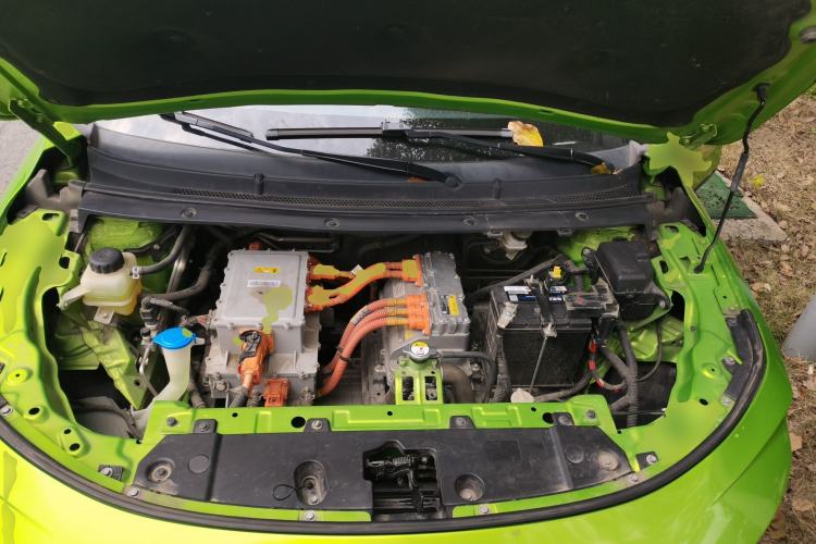 Used ORA iQ 2018 High-Range Version Smart Connectivity Model Engine Bay