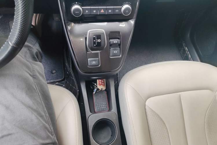 Used ORA iQ 2018 High-Range Version Smart Connectivity Model Gear Lever