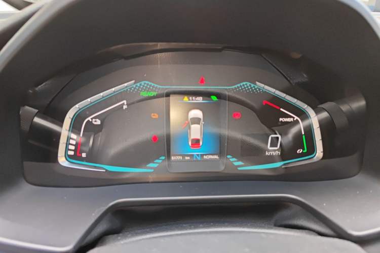Used ORA iQ 2018 High-Range Model Ambitious Version Instrument Cluster