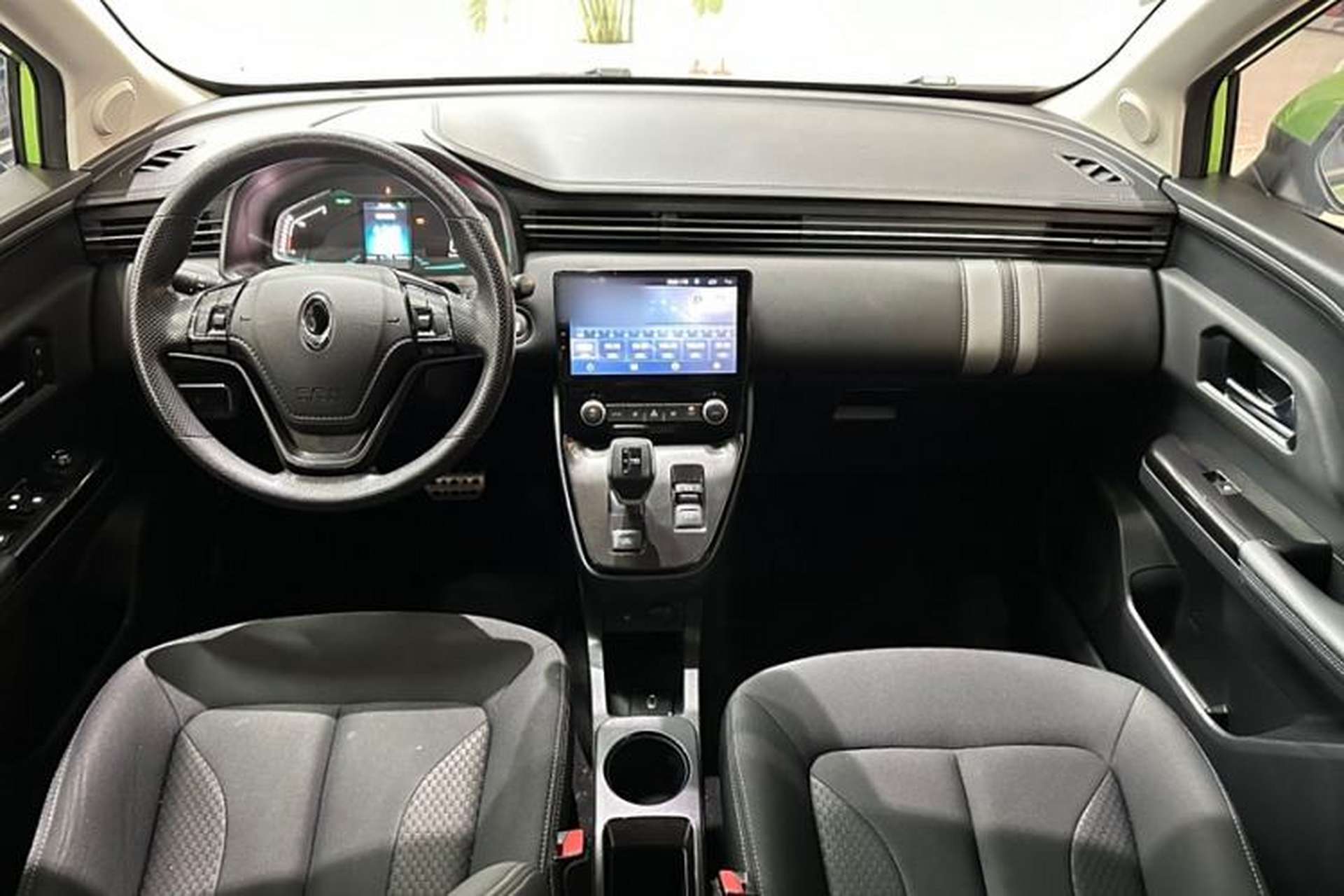 Used ORA iQ 2018 Ambitious Version Interior 1