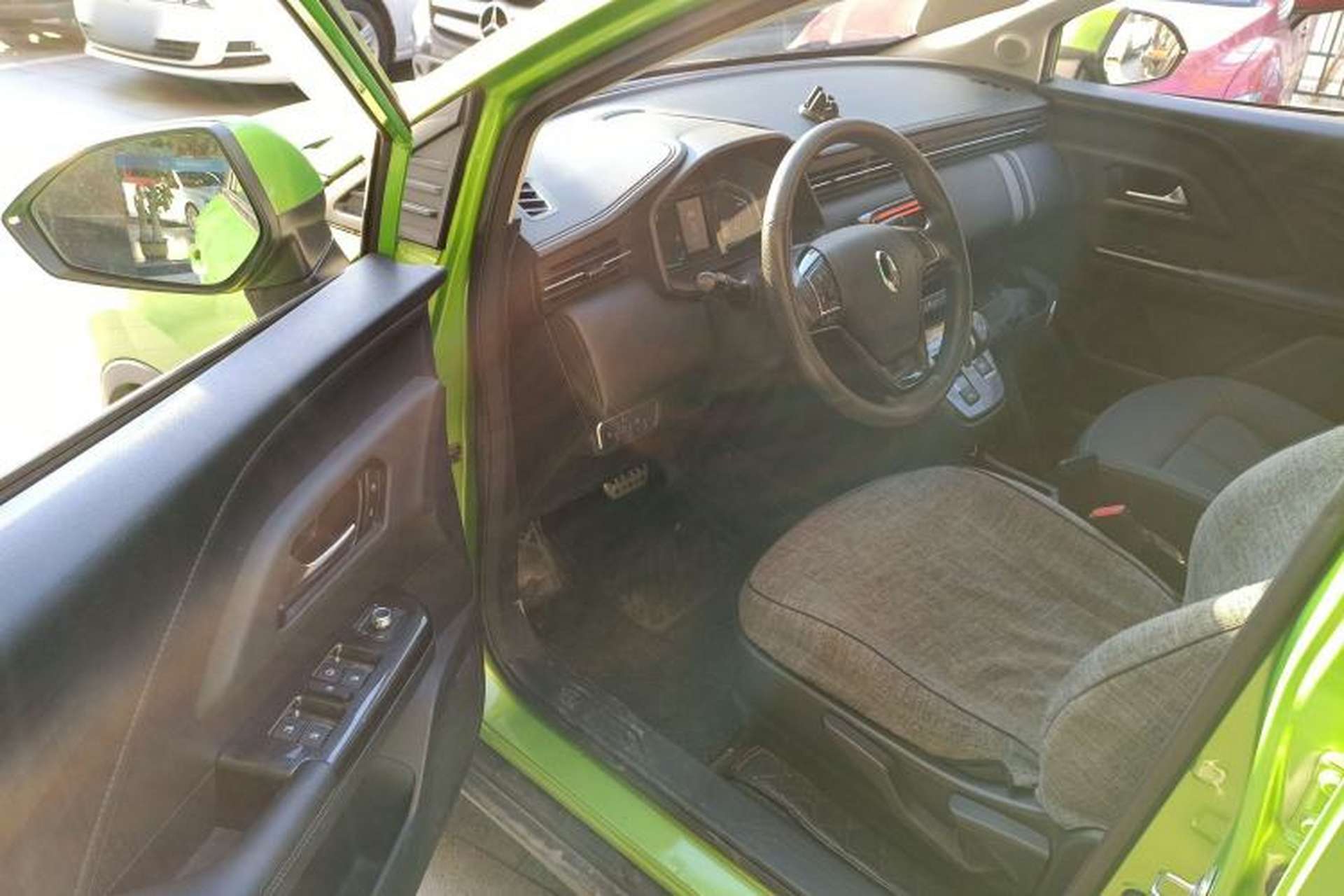 Used ORA iQ 2018 Ambitious Version Interior 3