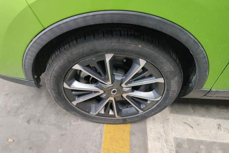 Used ORA iQ 2018 Ambitious Version Left Front Wheel Hub