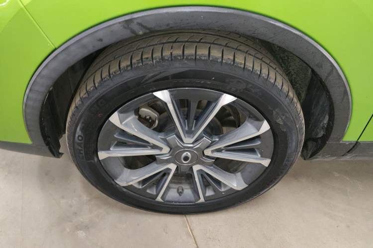 Used ORA iQ 2018 Ambitious Version Left Front Wheel Hub