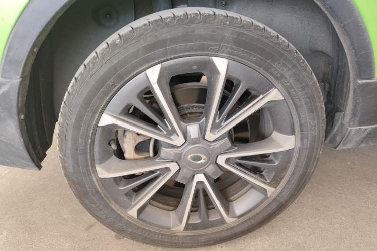 Used ORA iQ 2018 Smart Connectivity Model Right Rear Wheel Hub