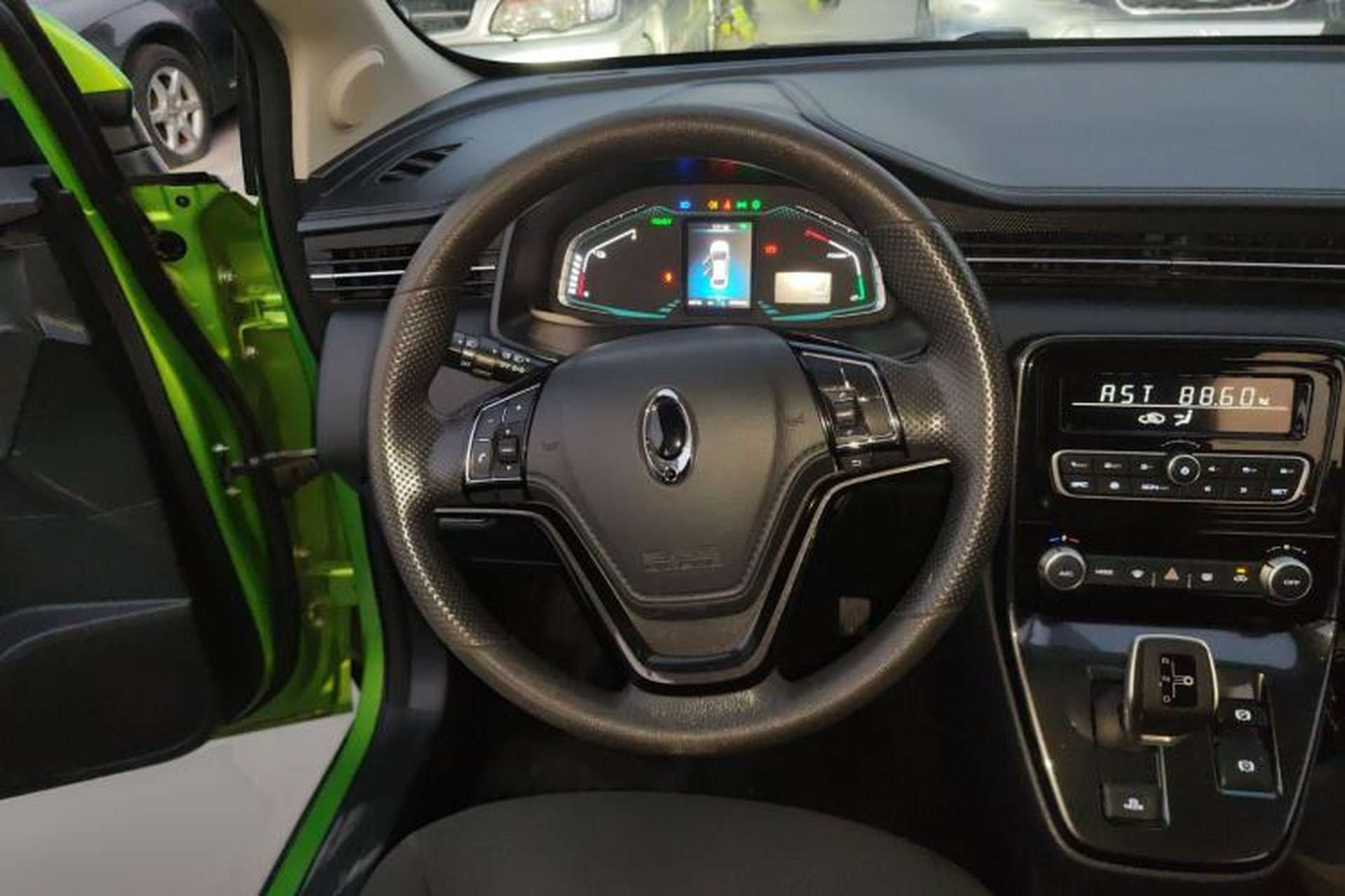 Used ORA iQ 2018 Ambitious Version Steering Wheel