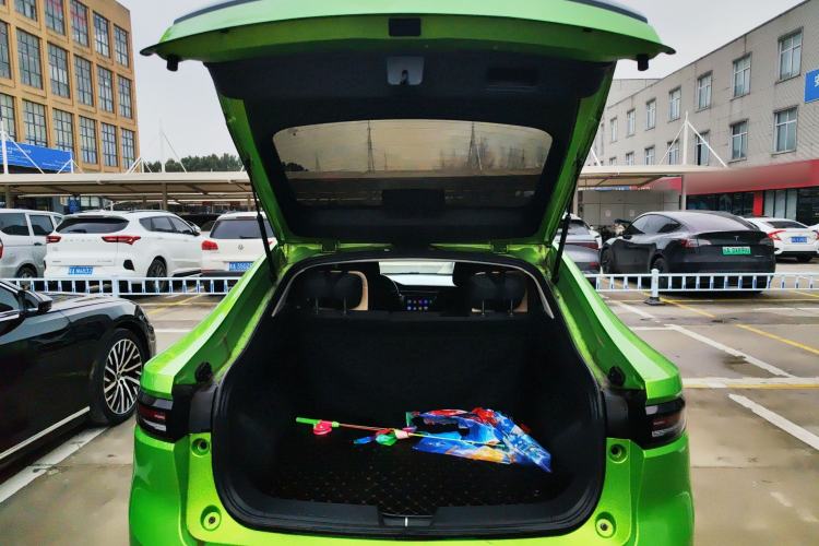 Used ORA iQ 2018 High-Range Model Ambitious Version Trunk