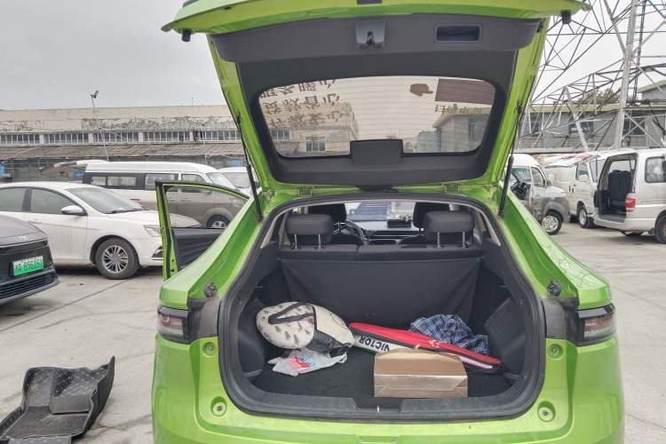 Used ORA iQ 2018 Ambitious Version Trunk