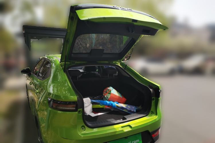 Used ORA iQ 2018 High-Range Version Smart Connectivity Model Trunk