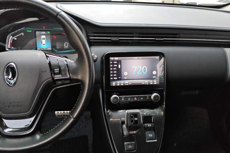 Used ORA iQ 2018 High-Range Version Smart Connectivity Model Audio And AC Panel