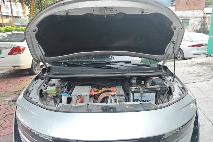Used ORA iQ 2018 High-Range Version Smart Connectivity Model Engine Bay