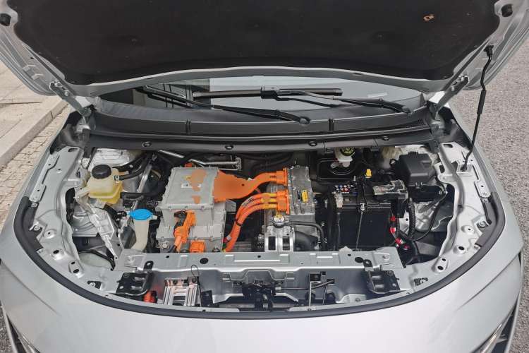 Used ORA iQ 2018 High-Range Model Smart Enjoyment Version Engine Bay